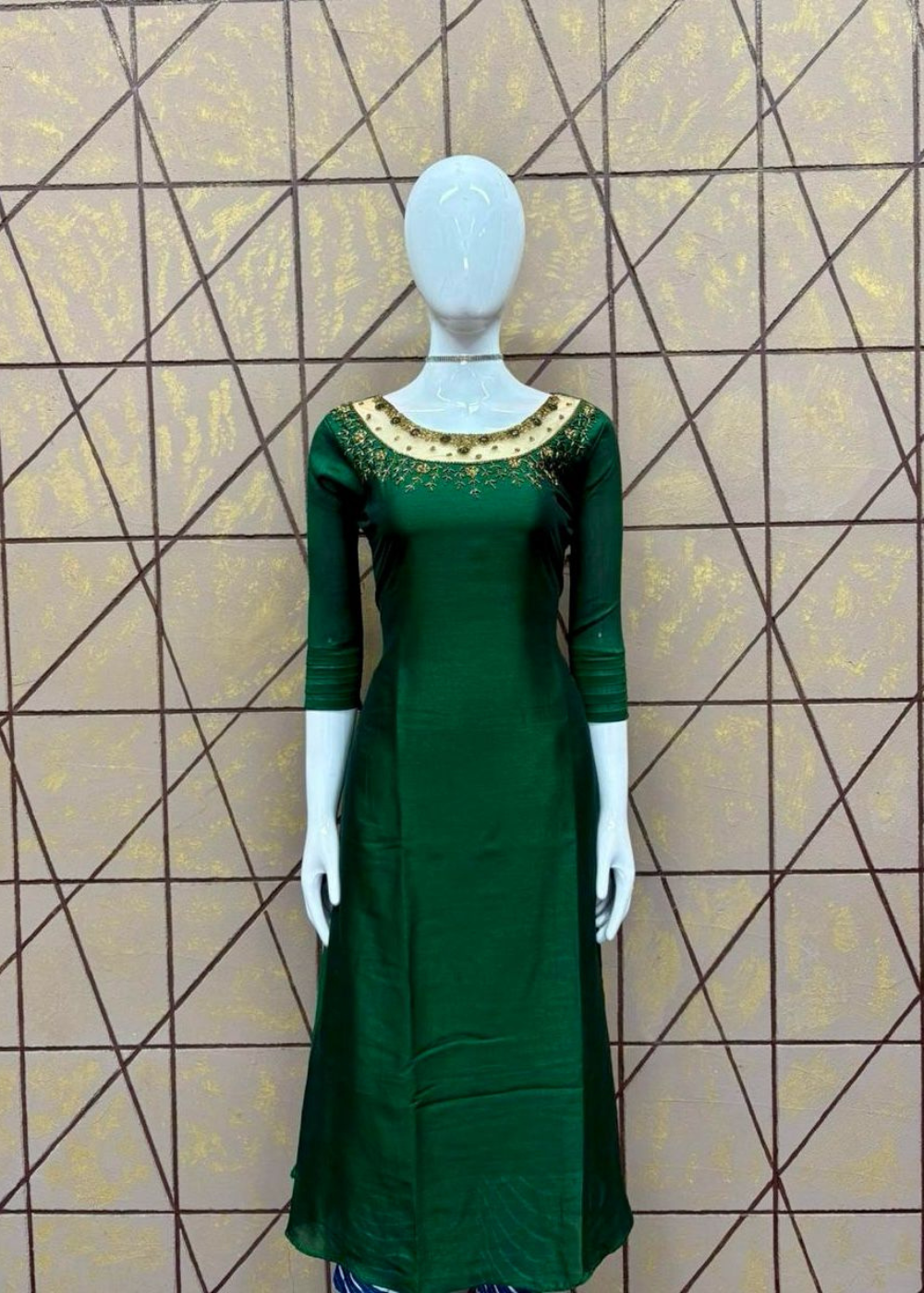 Aariwork Jewel Neck Kurti in Vichithra Silk – Elegant Fusion of Tradition & Style