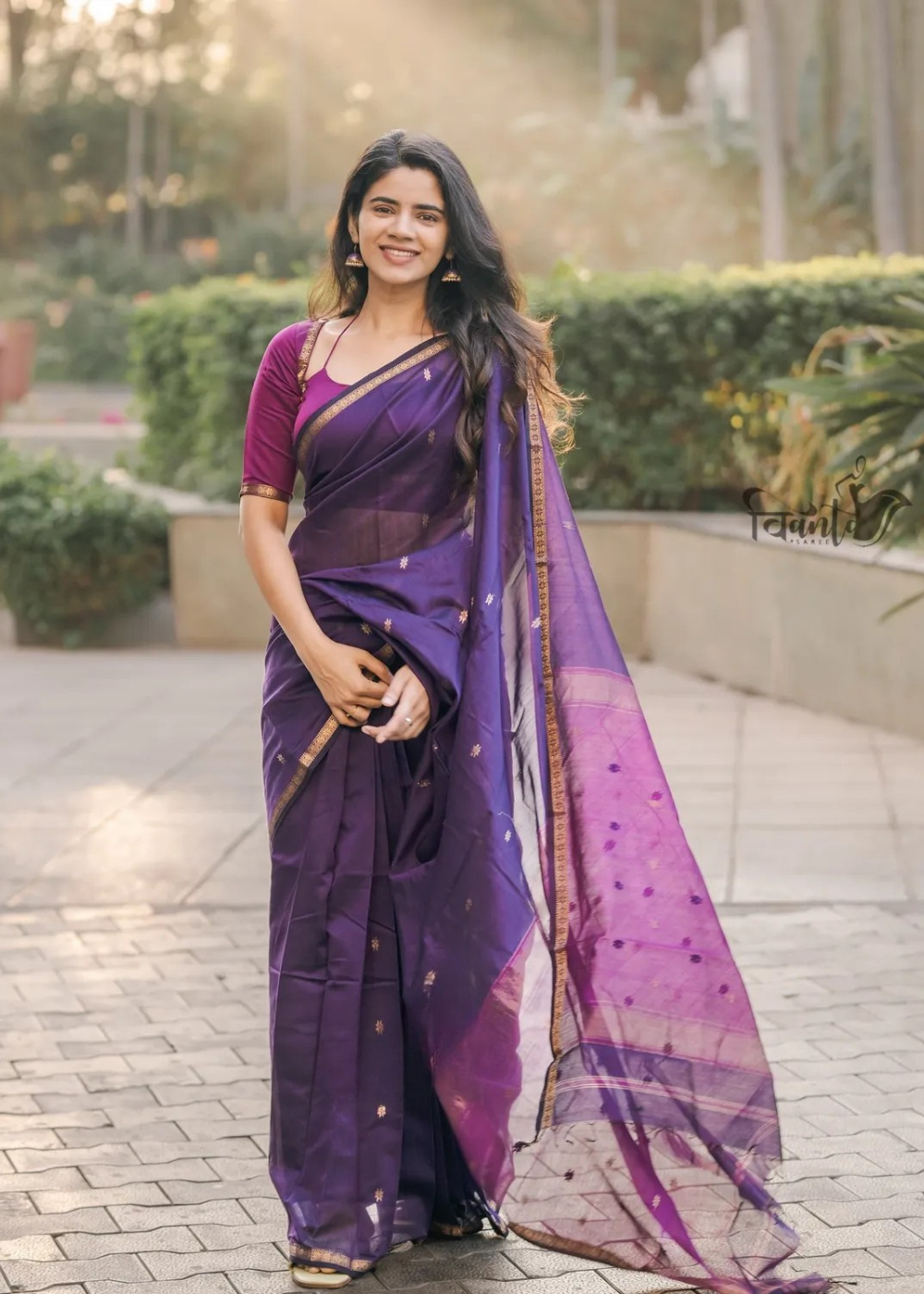 Plum Purple Maheshwari Silk Cotton Soft Saree