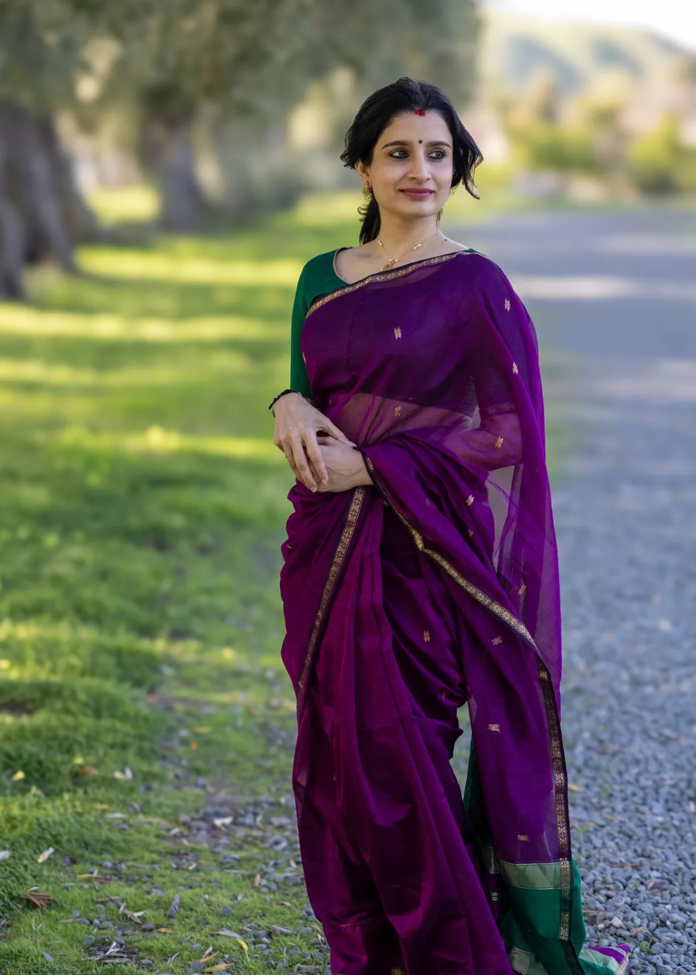 Royal Purple & Bottle Green Maheshwari Silk Cotton Soft Saree
