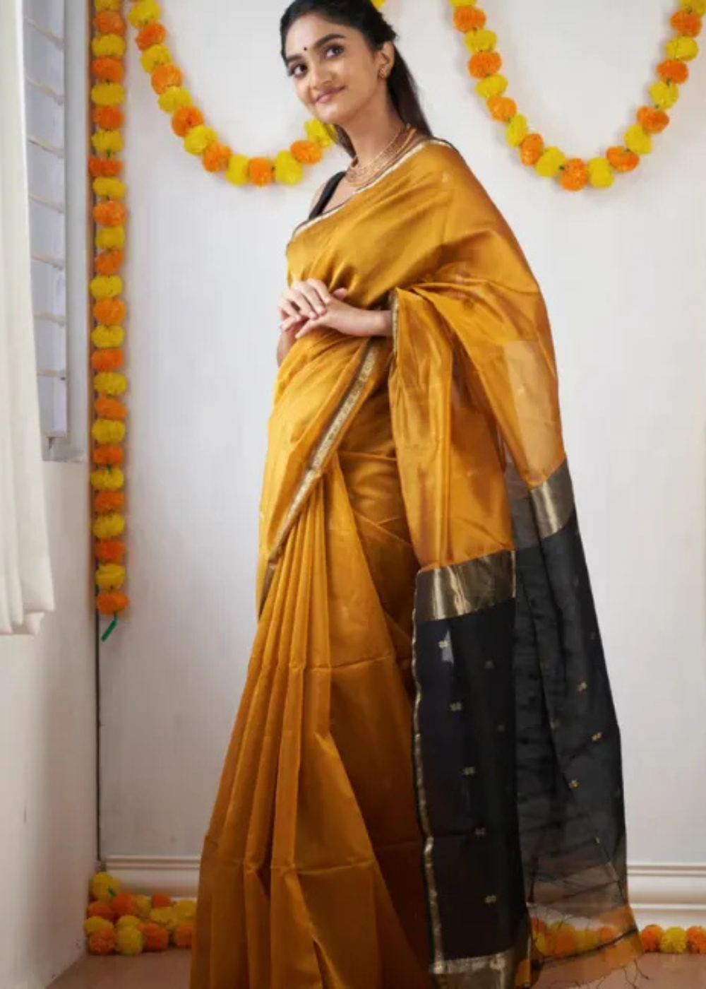 Golden Mustard Maheshwari Silk Cotton Soft Saree