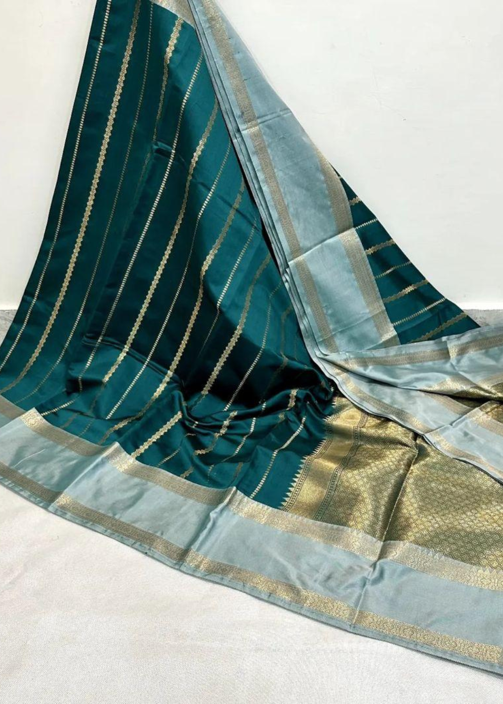 Handwoven Kanjeevaram Silk Saree