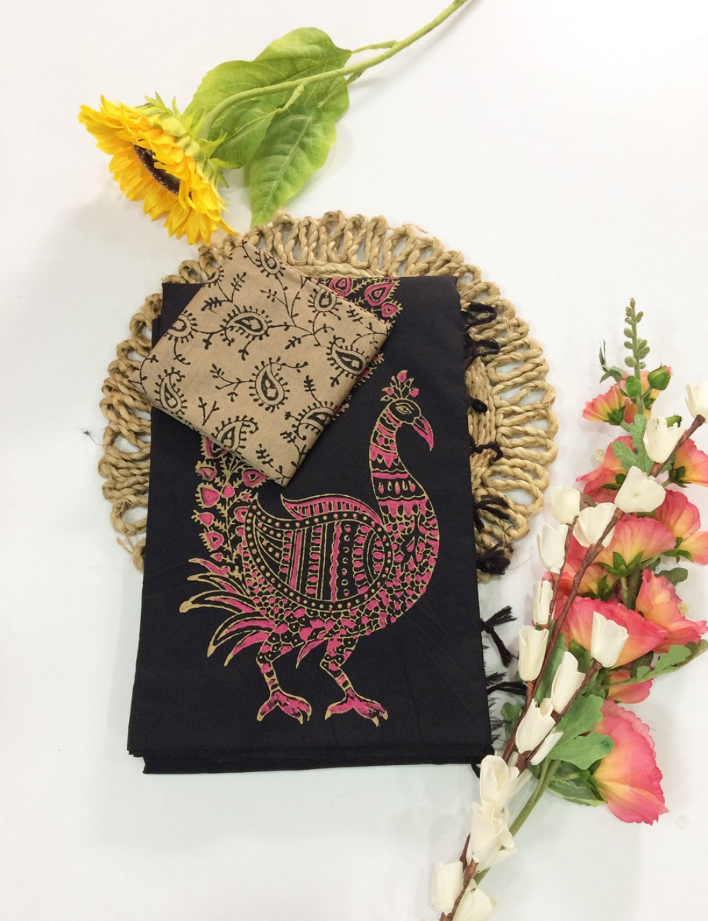 “Handwoven South Cotton Sarees – Graceful & Lightweight”