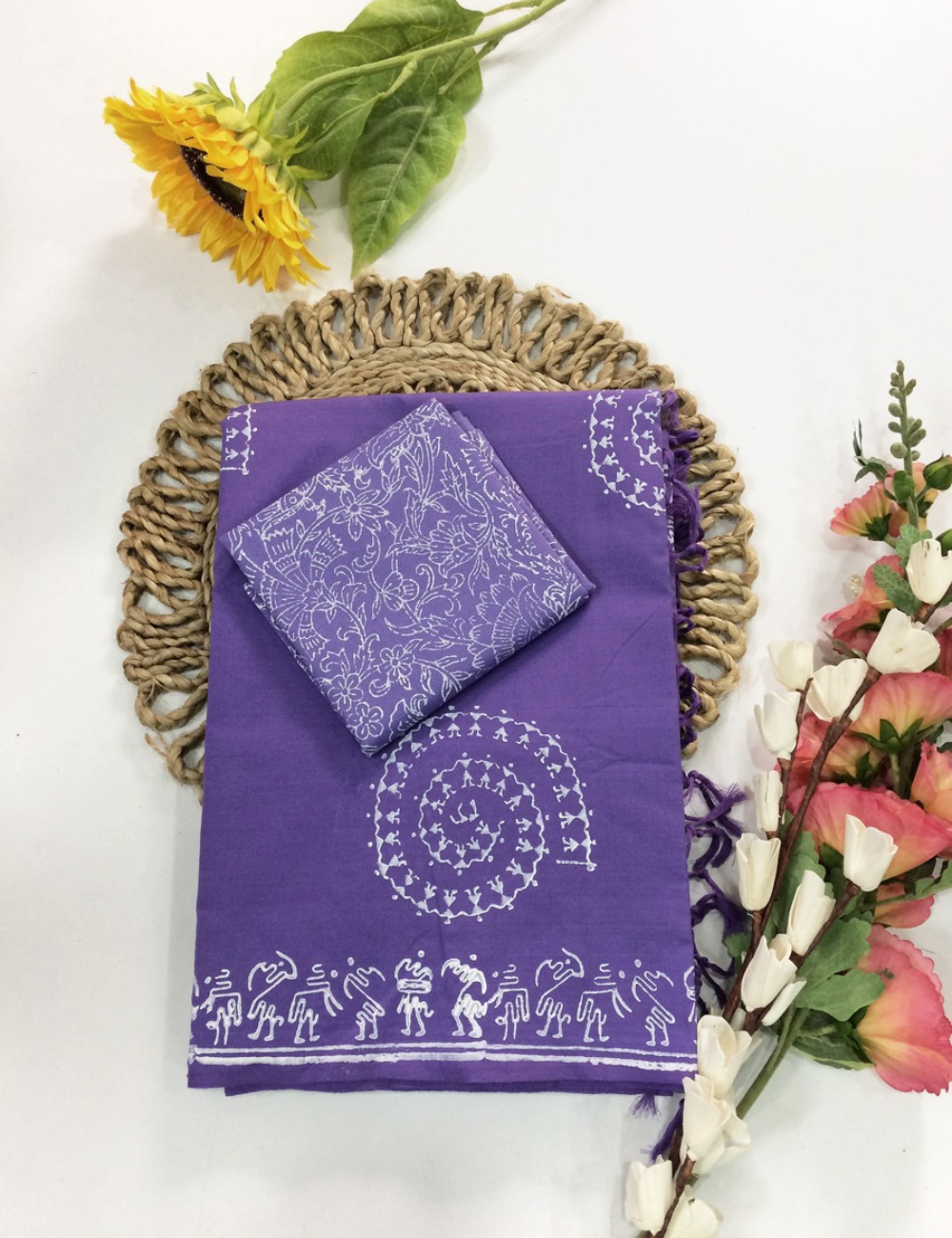 “Handwoven South Cotton Sarees – Graceful & Lightweight”