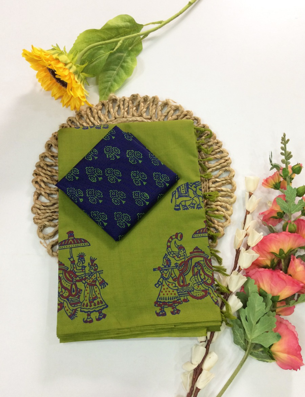 “Handwoven South Cotton Sarees – Graceful & Lightweight”
