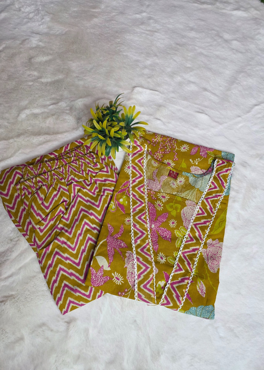 Daily Wear Cotton Gold Kurti With Matching Pant