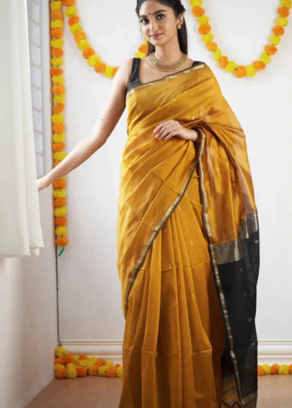 Golden Mustard Maheshwari Silk Cotton Soft Saree