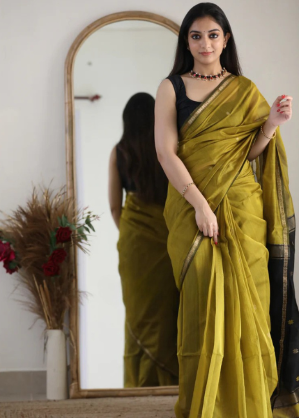 Antique Gold Olive Maheshwari Silk Cotton Soft Saree