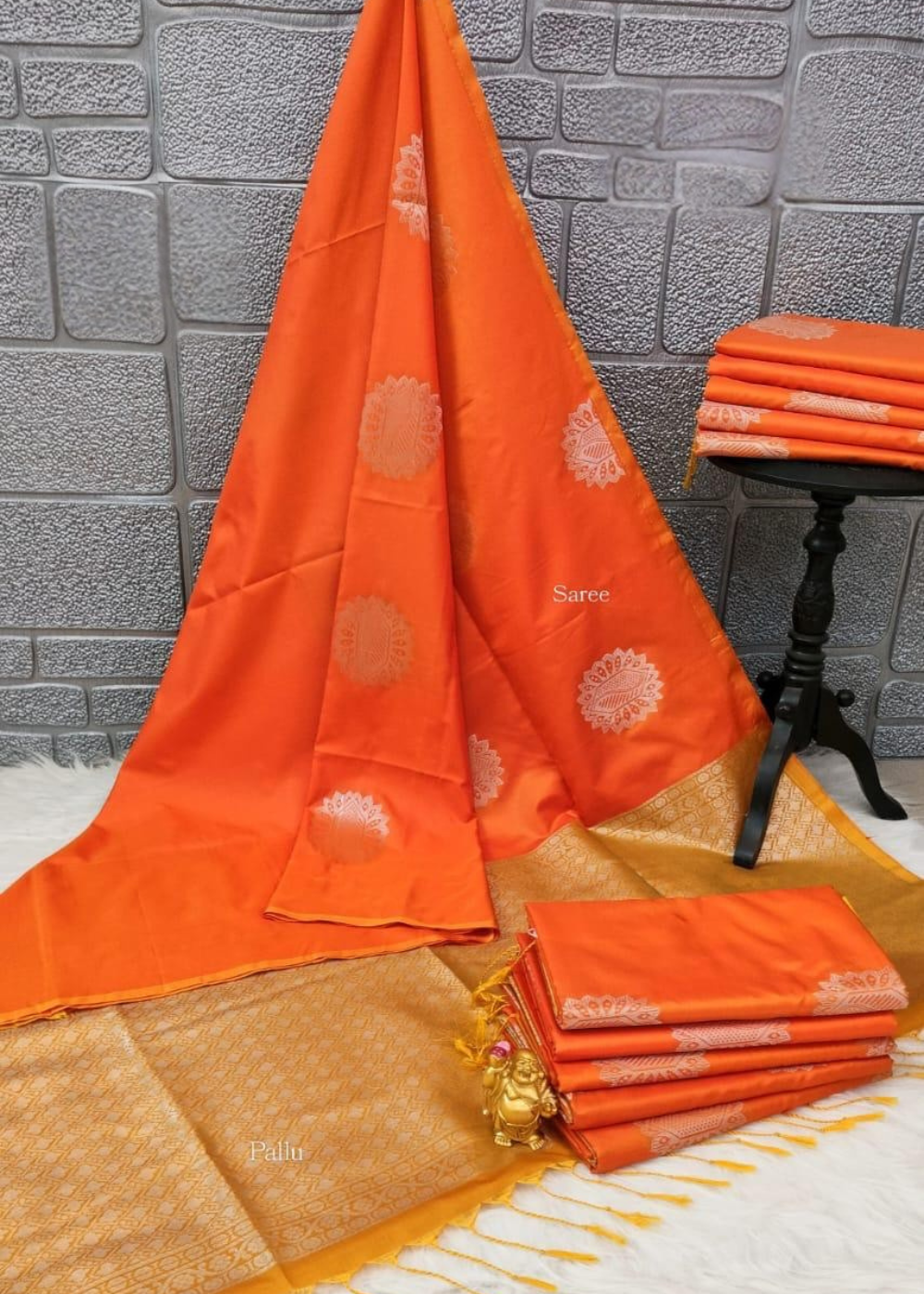 "Kanjeevaram Soft Silk Saree – Radiant Orange Elegance"