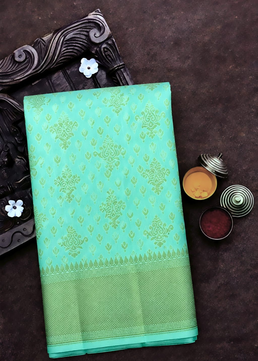 Actress Trisha Inspired Soft Silk Saree with Floral Design & Rich Pallu