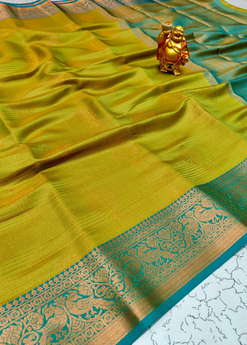 Royal Vaira Oosi Soft Silk Saree – Grand Wedding Collection