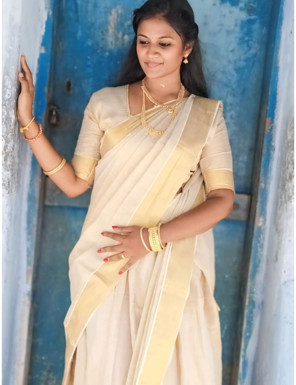 Traditional Kerala Tissue Half Saree – Onam Collection